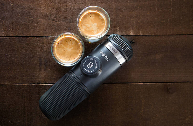 Die kleine tragbare Espressomaschine, Wacaco Nanopresso - Der Campingprofi
